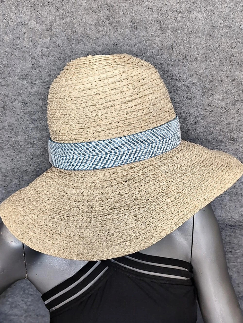 Levi's Paper Fedora Hat with Blue Chevron Band Beige & Blue